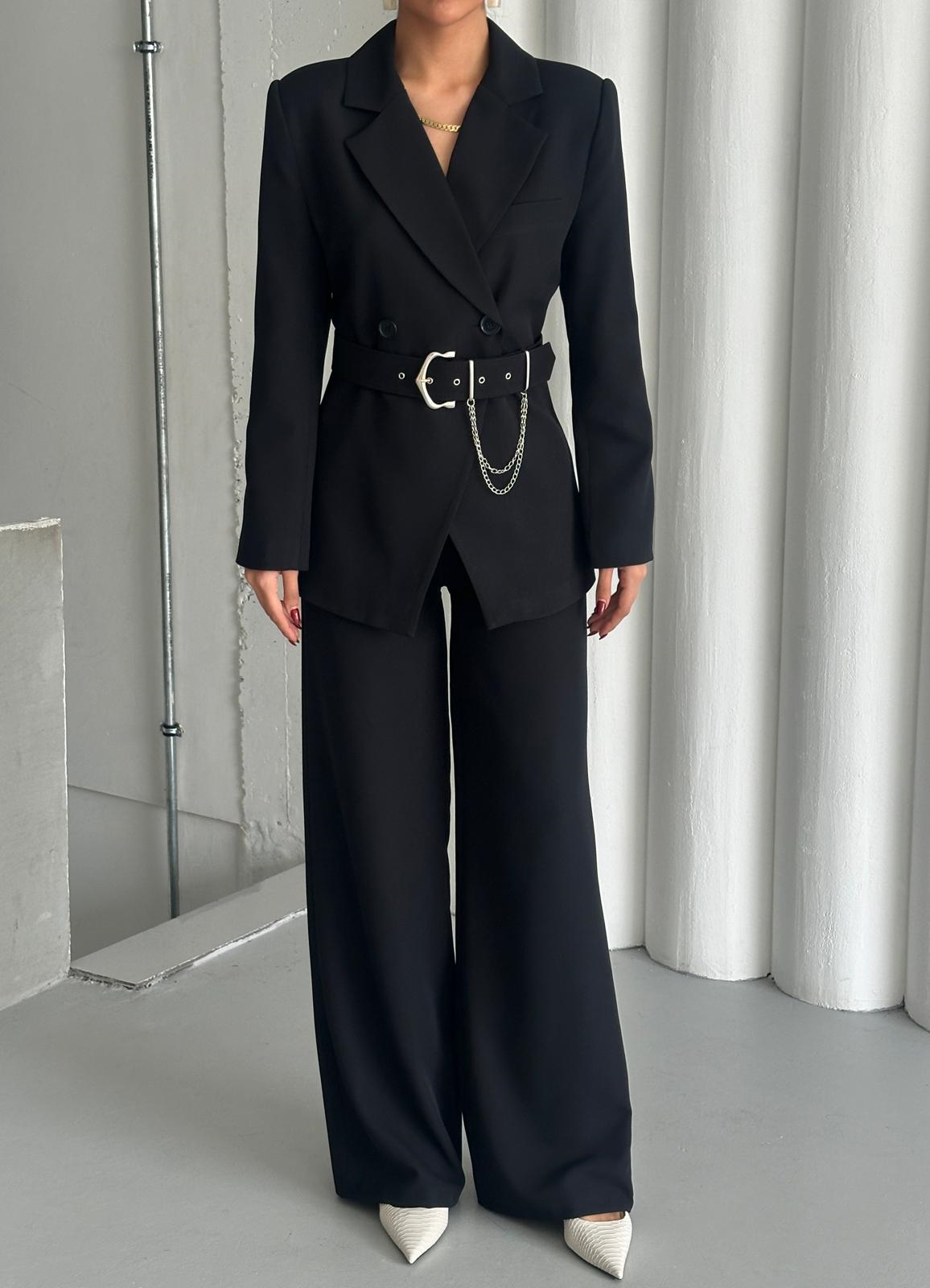 Zincir Kemer Detaylı Ceket Pantolon Takım - Siyah