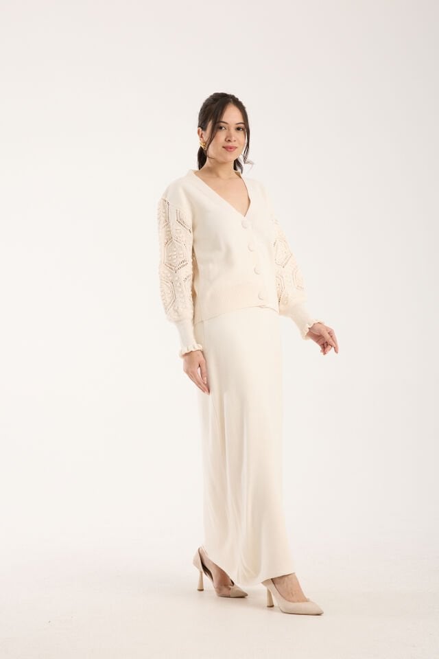 Triko Uzun Etek Ajurlu Kol Ceket Takım Ekru